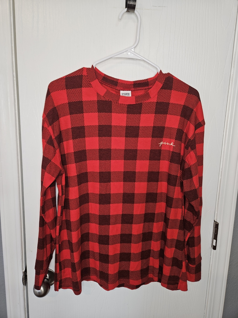 PINK Victoria's Secret Red & Black Buffalo Plaid Long Sleeve Top